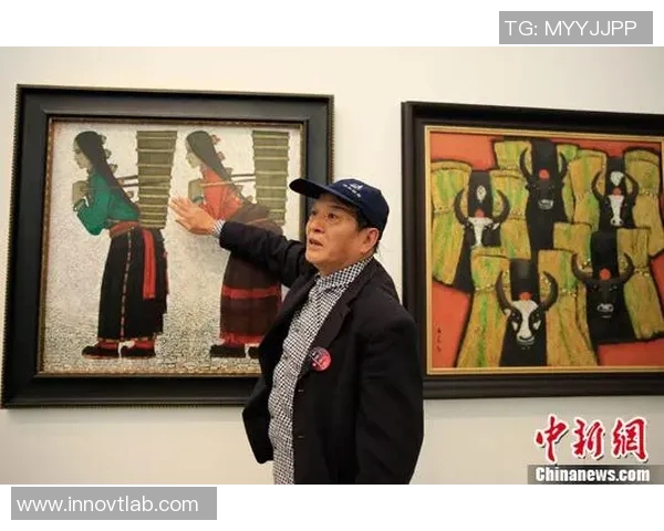 足球明星水墨艺术喷溅海报展现运动之美与激情的完美结合